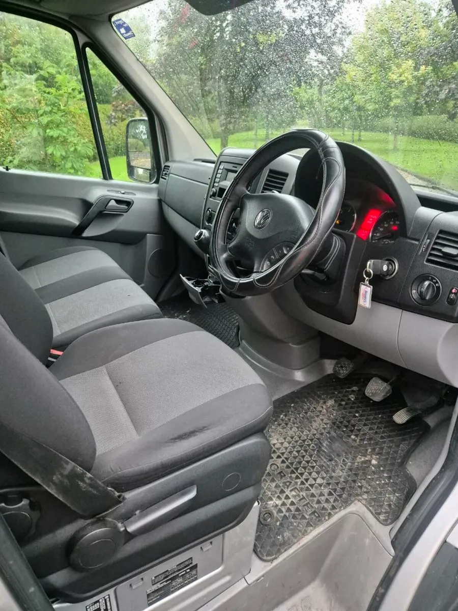 Volkswagon Crafter - Image 2