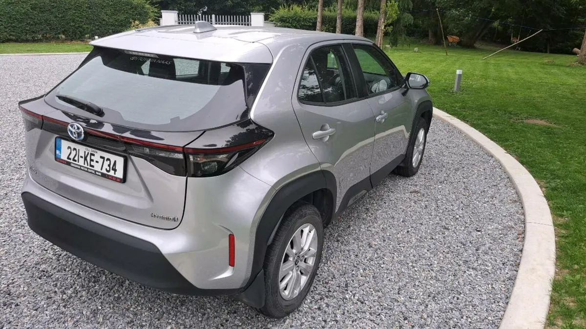 Toyota Yaris Cross Luna - Image 2