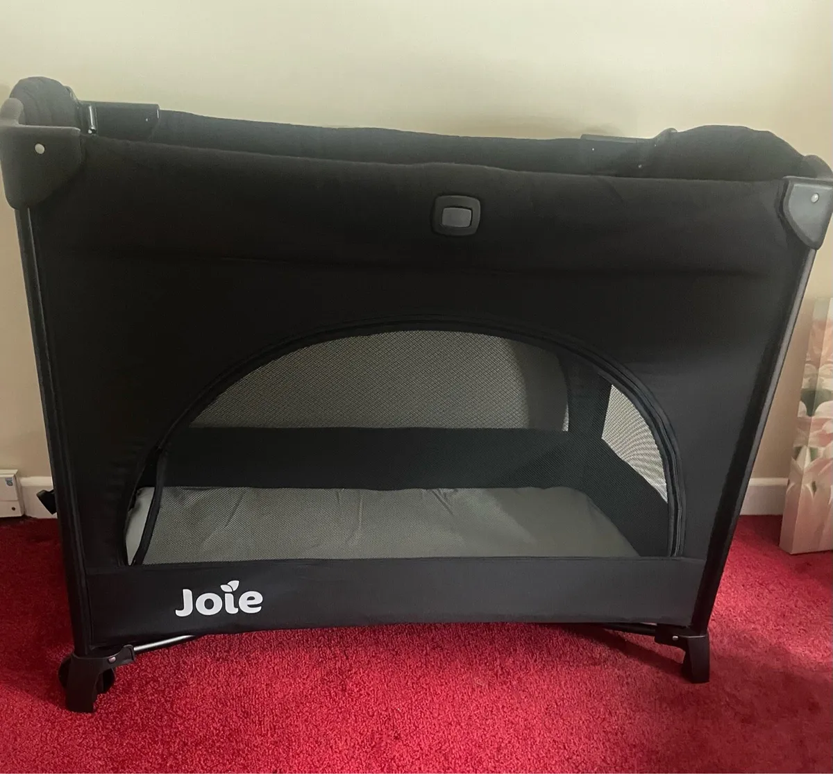 Joie Kubbie Sleep Travel Cot - Image 1