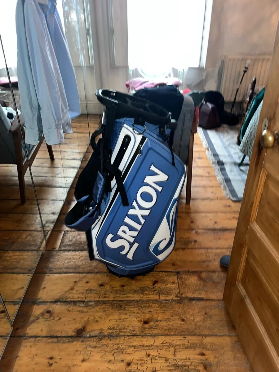 Srixon limited edition stand bag - Image 1
