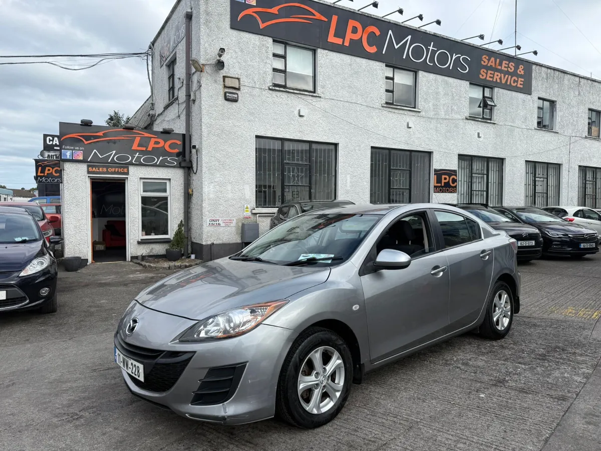 Mazda Mazda3 2011 - Image 1