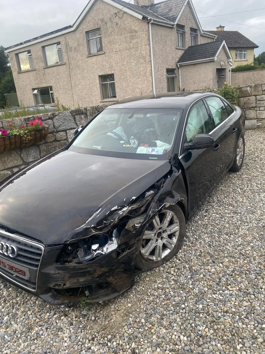 audi a4 for parts - Image 3