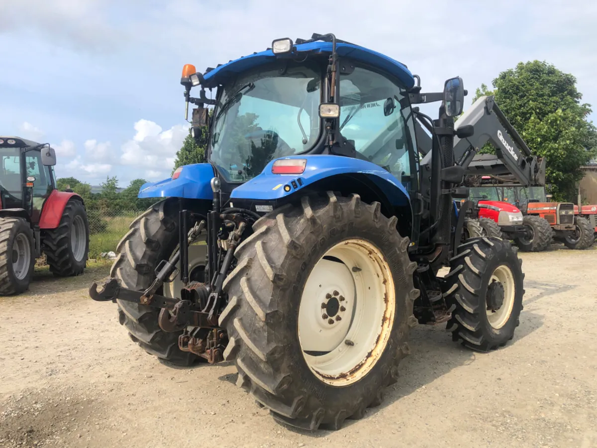 2010 New Holland T6020 - Image 4