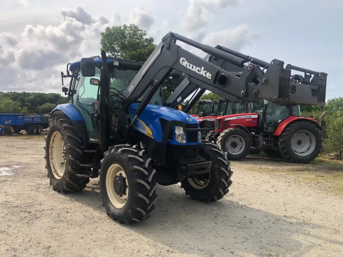 2010 New Holland T6020 - Image 1