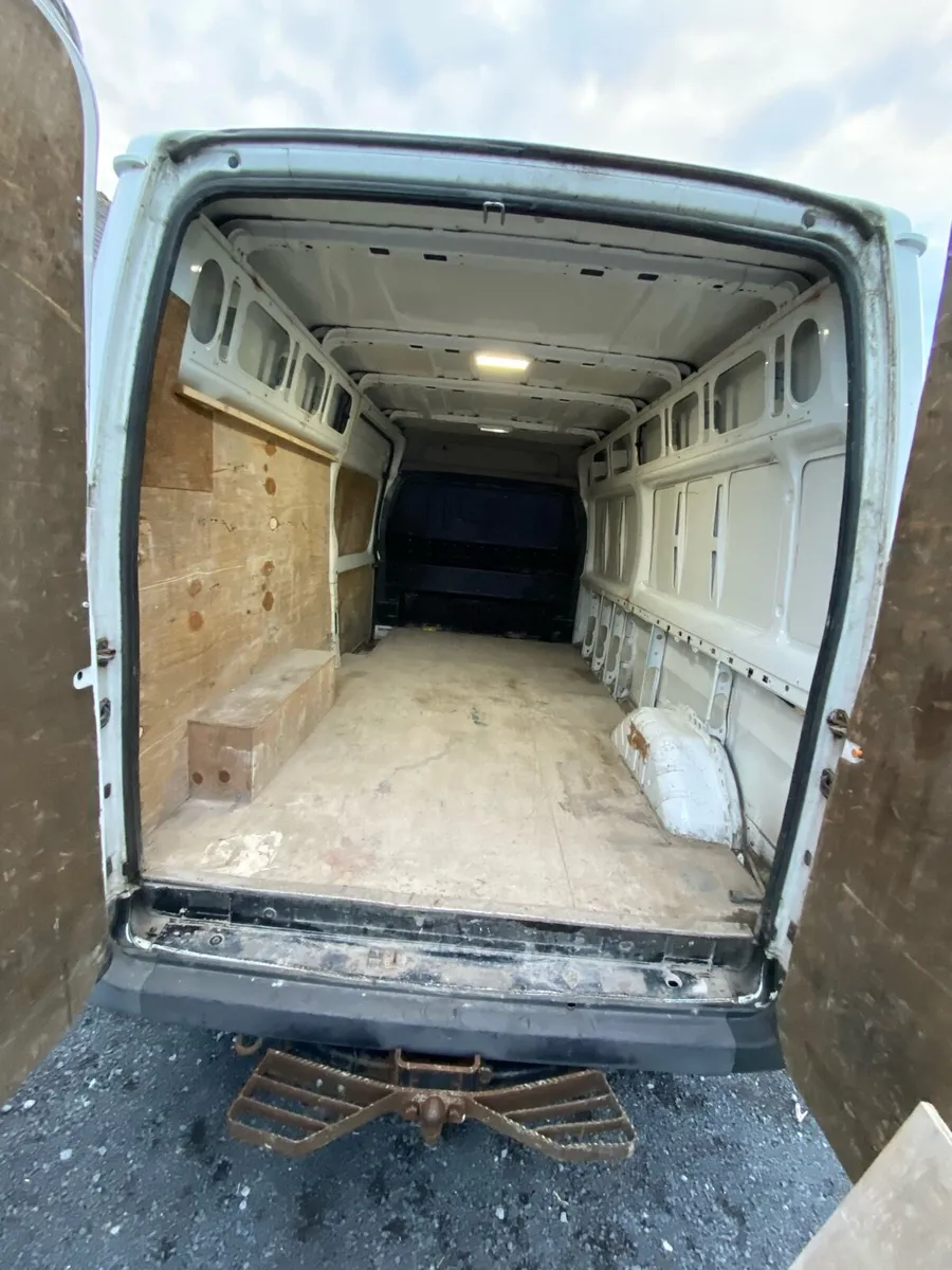 Ford transit - Image 3