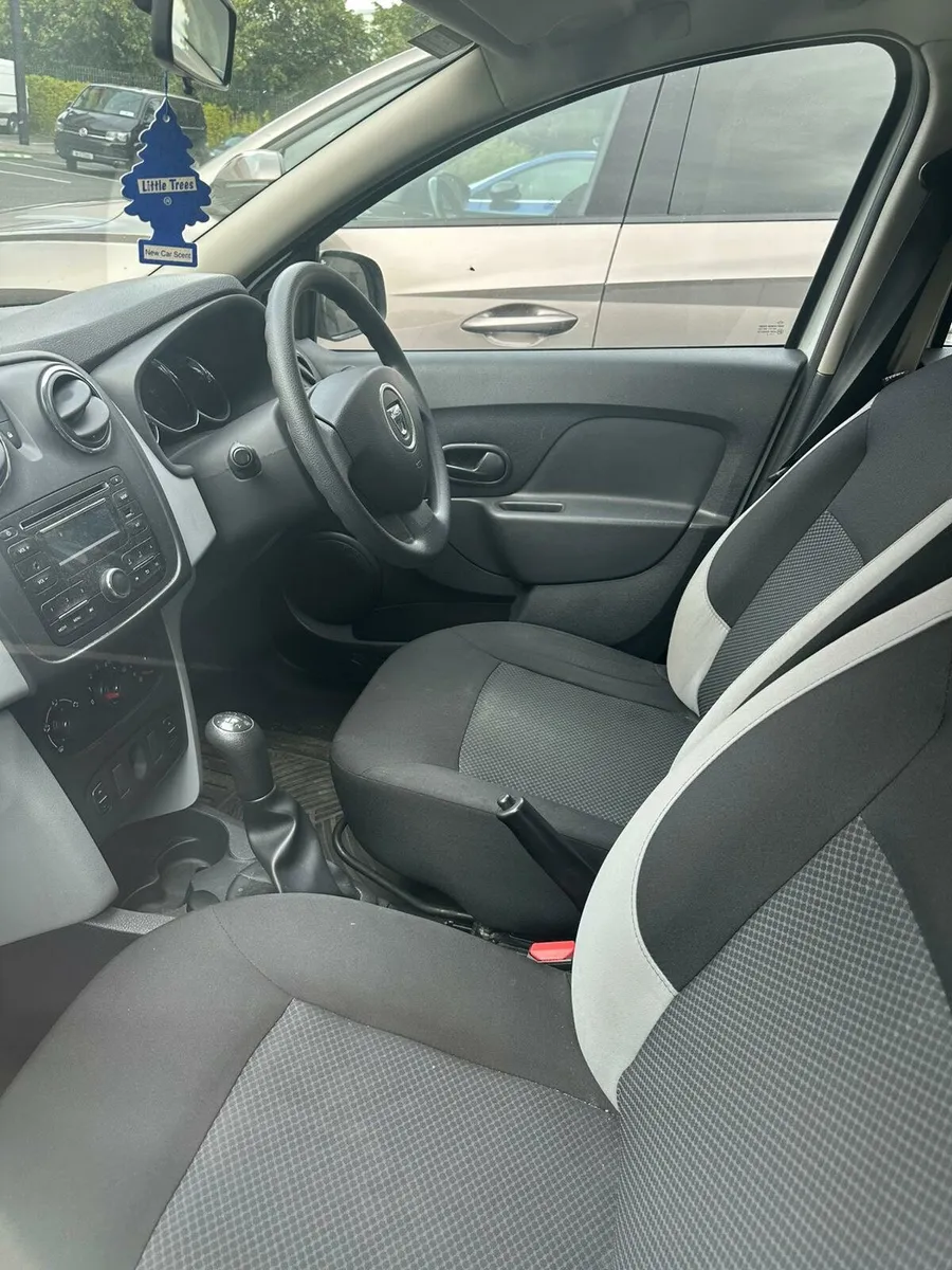 Dacia Sandero - Image 2