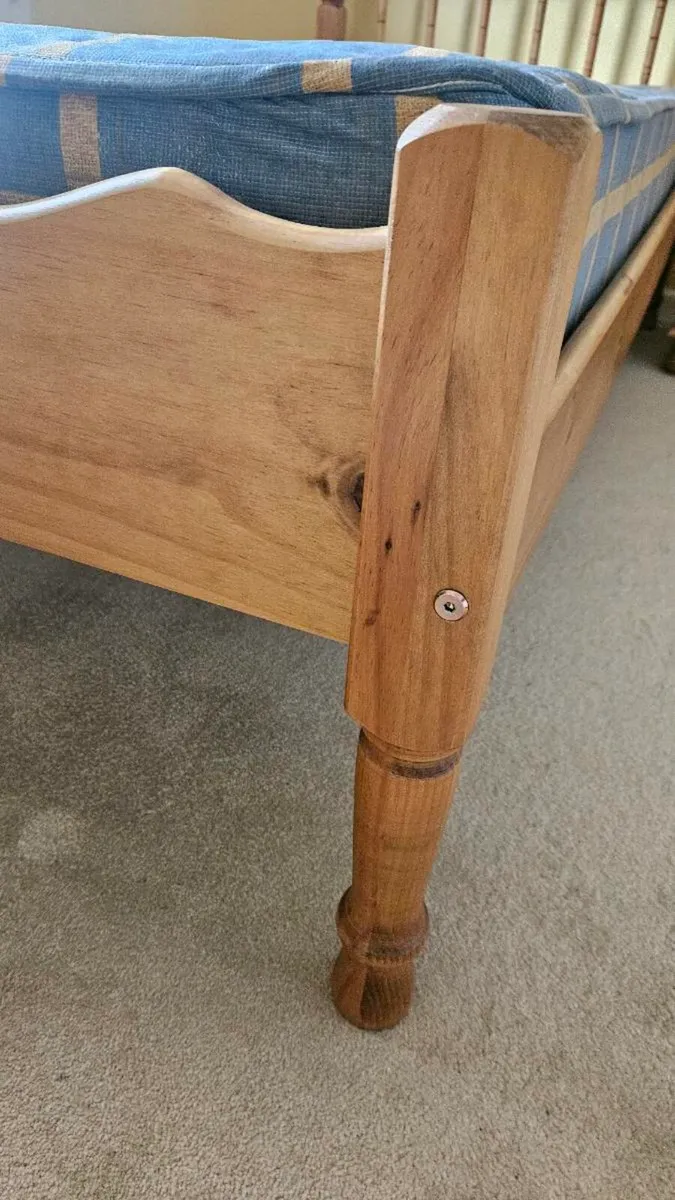 Solid wood Single bed & mattress - Image 2