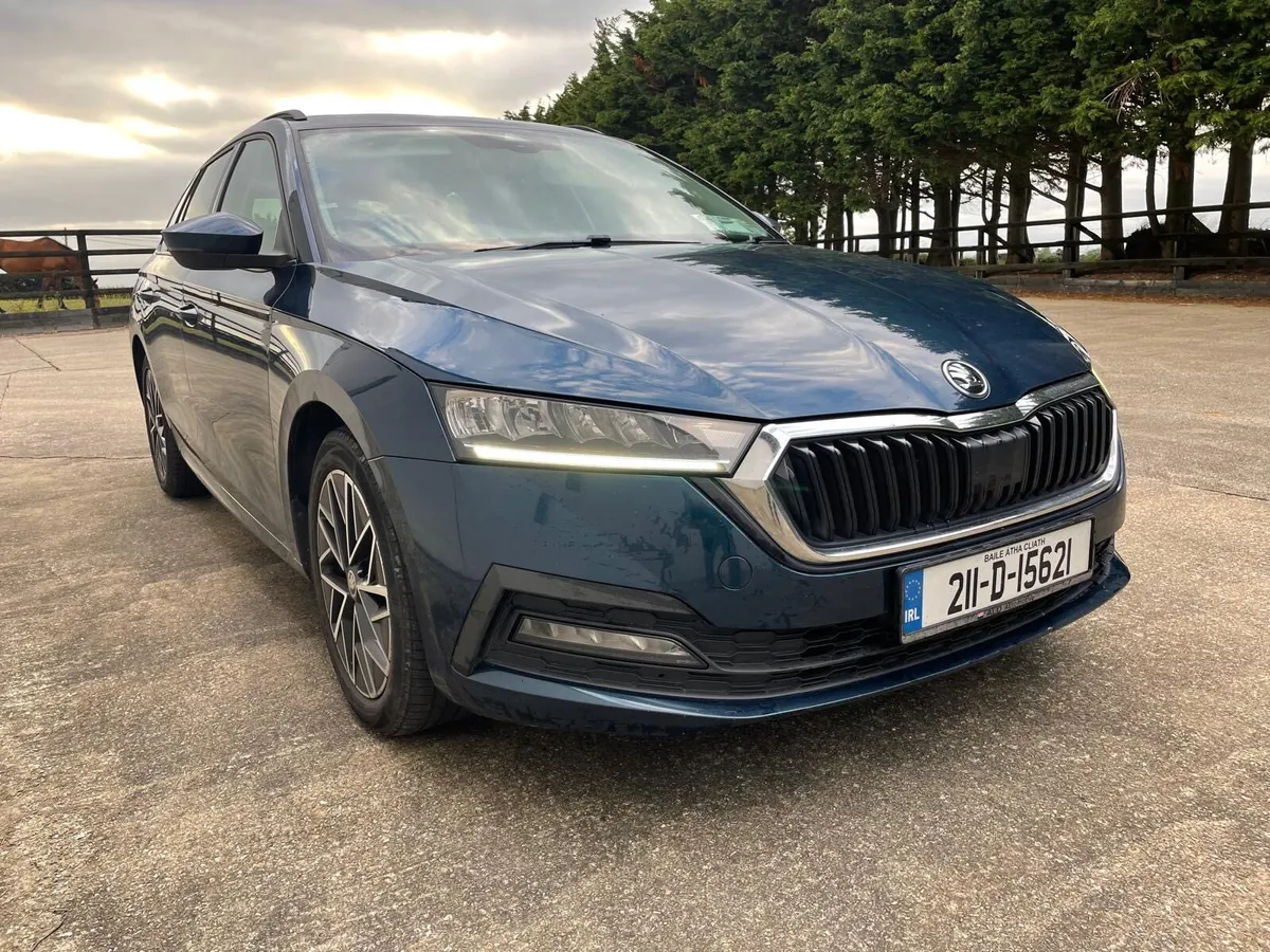 Skoda Octavia Ambition 2.0Tdi 2021 - Image 4