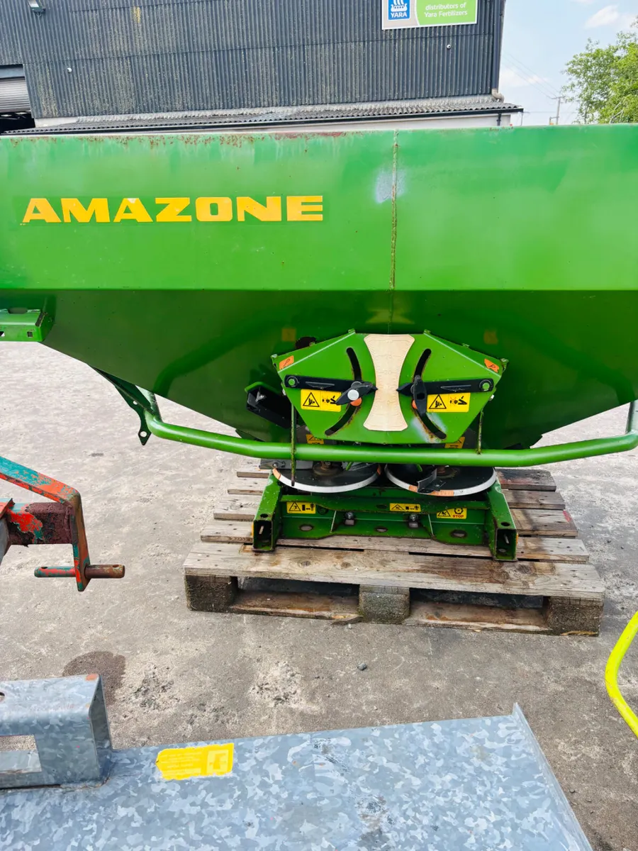 Amazone ZA X  Spreader - Image 3