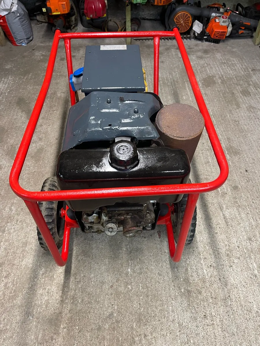 Lister diesel generator - Image 3