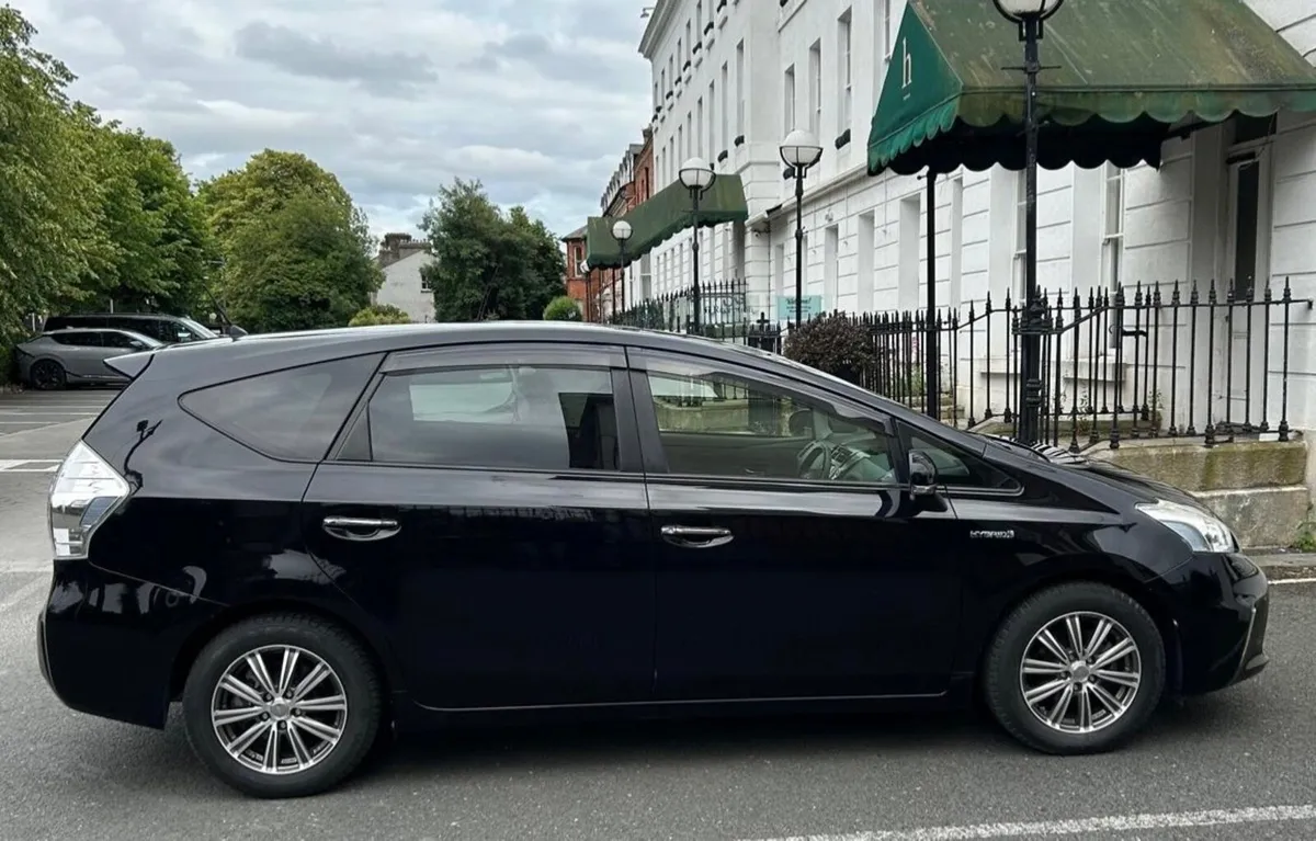 Toyota Prius 2014 - Image 3