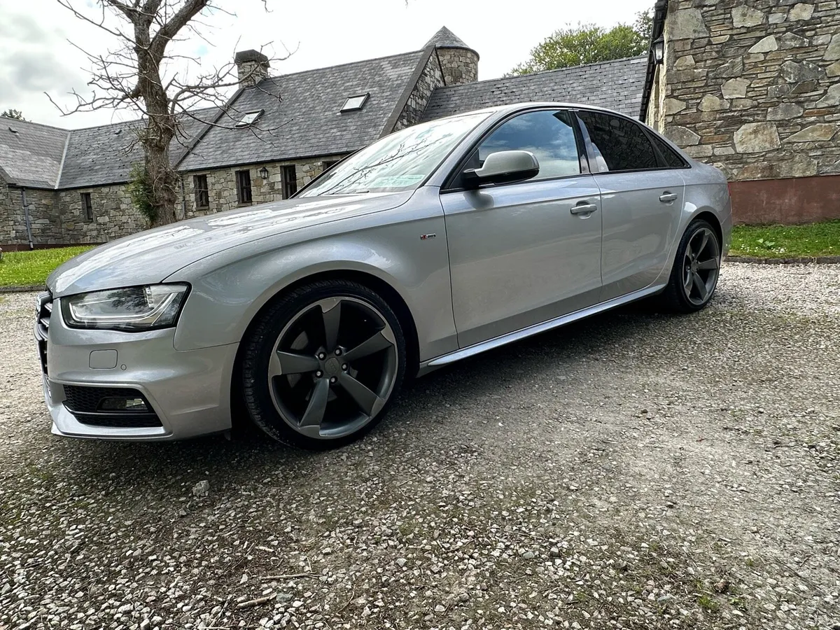 2015 Audi A4 Sline Black Edition - Image 4