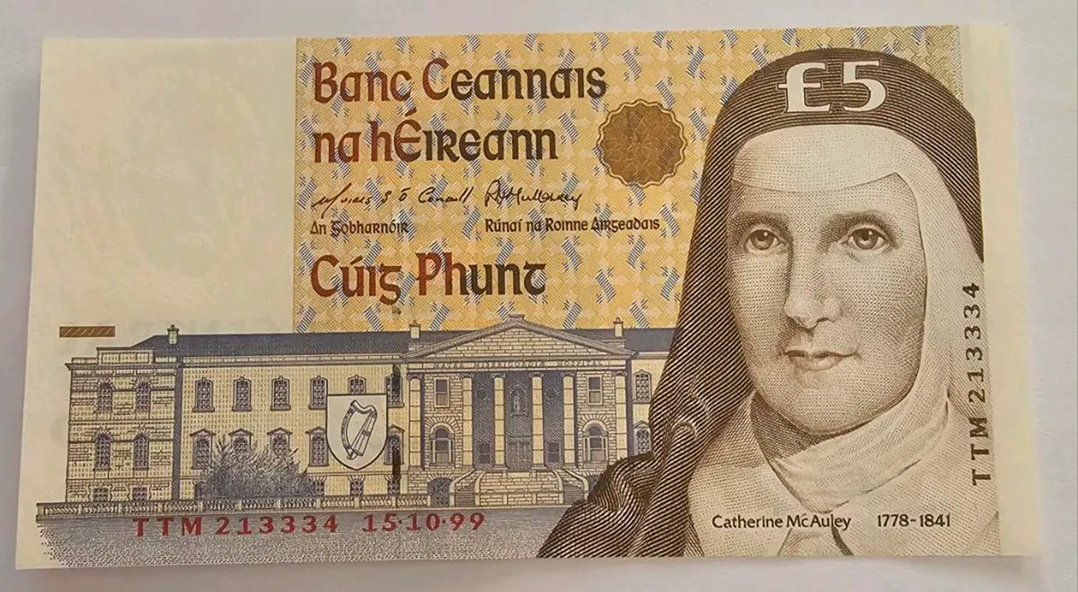 1999 Mc Auley 5 pound note - Image 1