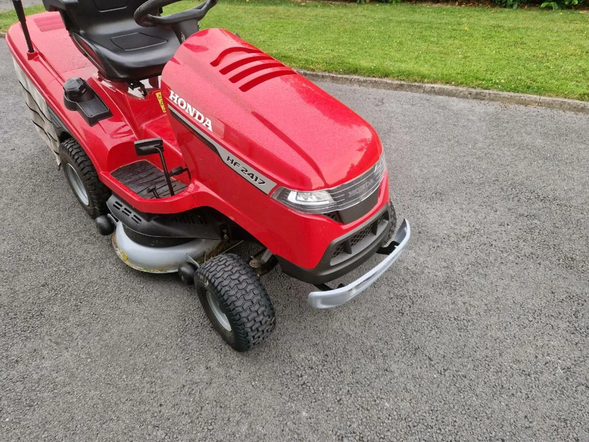 Honda 2417 mower - Image 3