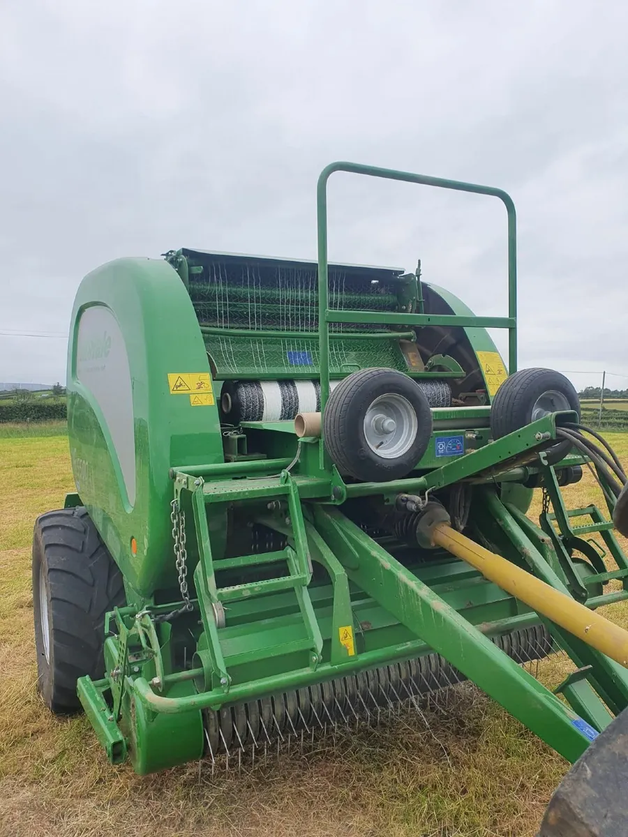 McHale 5500 Baler - Image 3