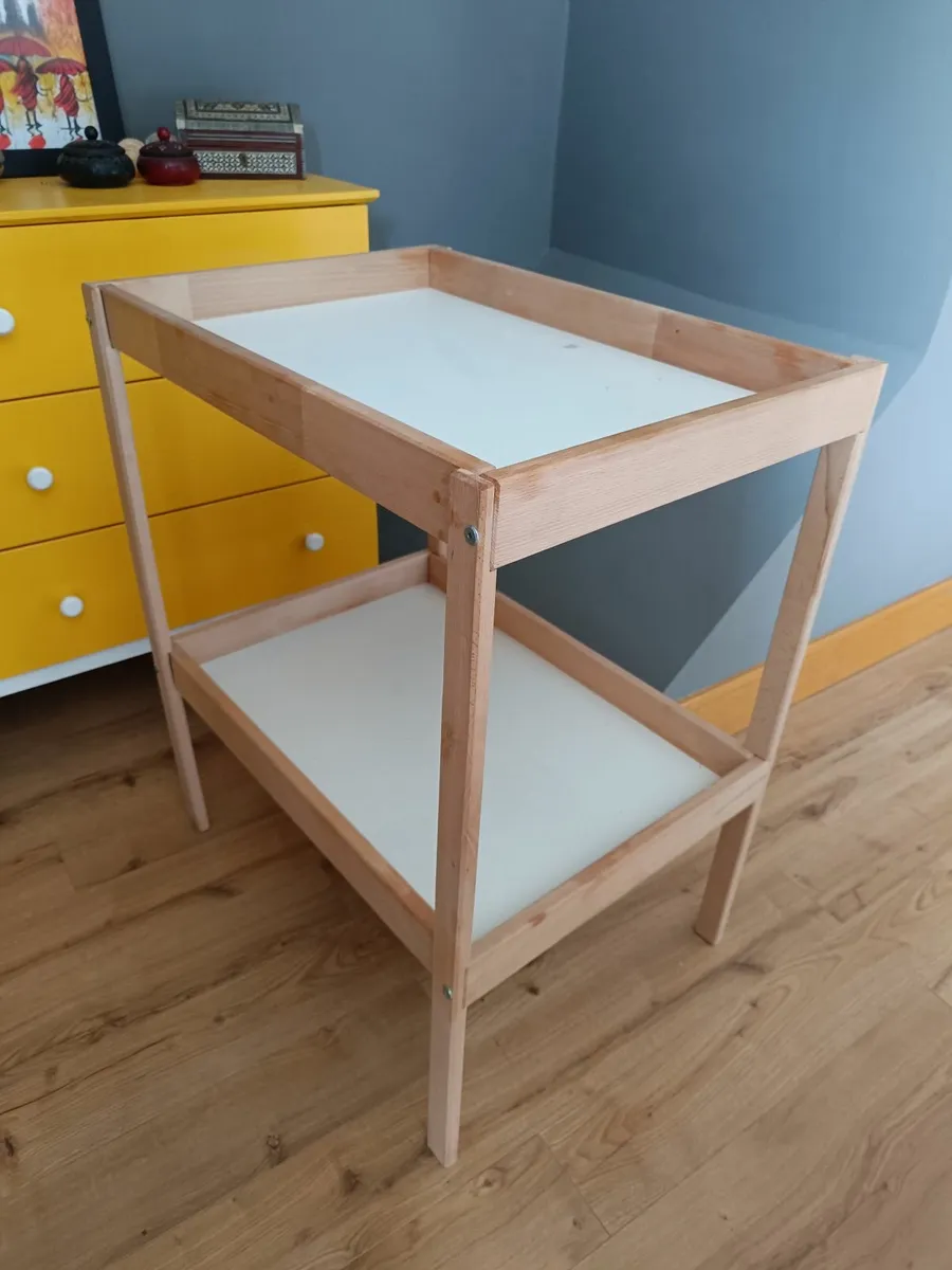 Baby changing table - IKEA - Image 1