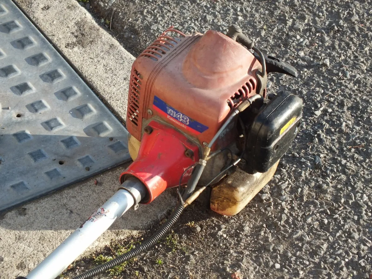 kawasaki th 43 cc strimmer - Image 2
