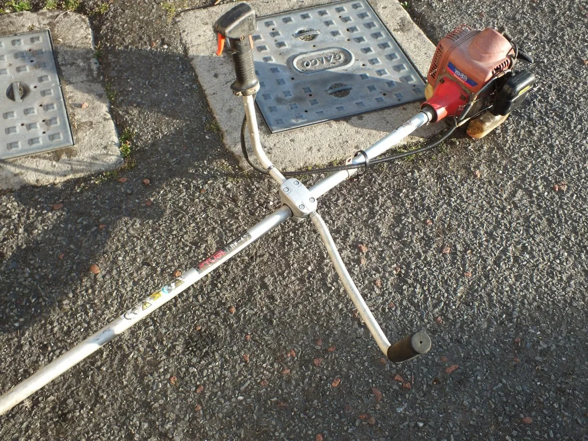kawasaki th 43 cc strimmer - Image 3