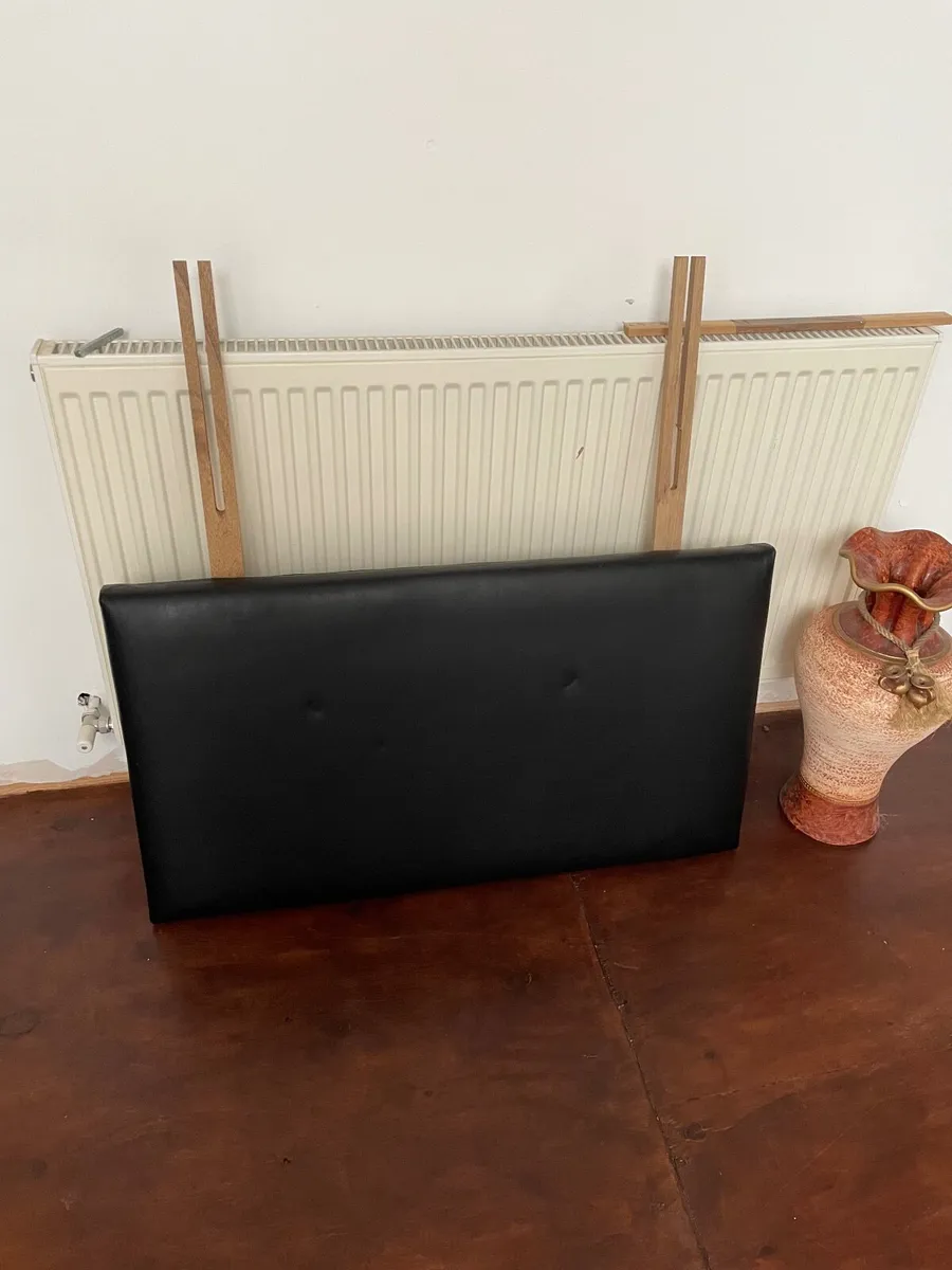 Single bed headboard