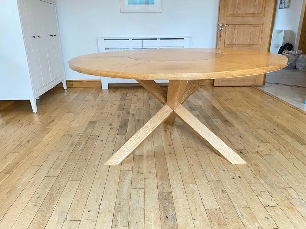 Kitchen table - Image 2