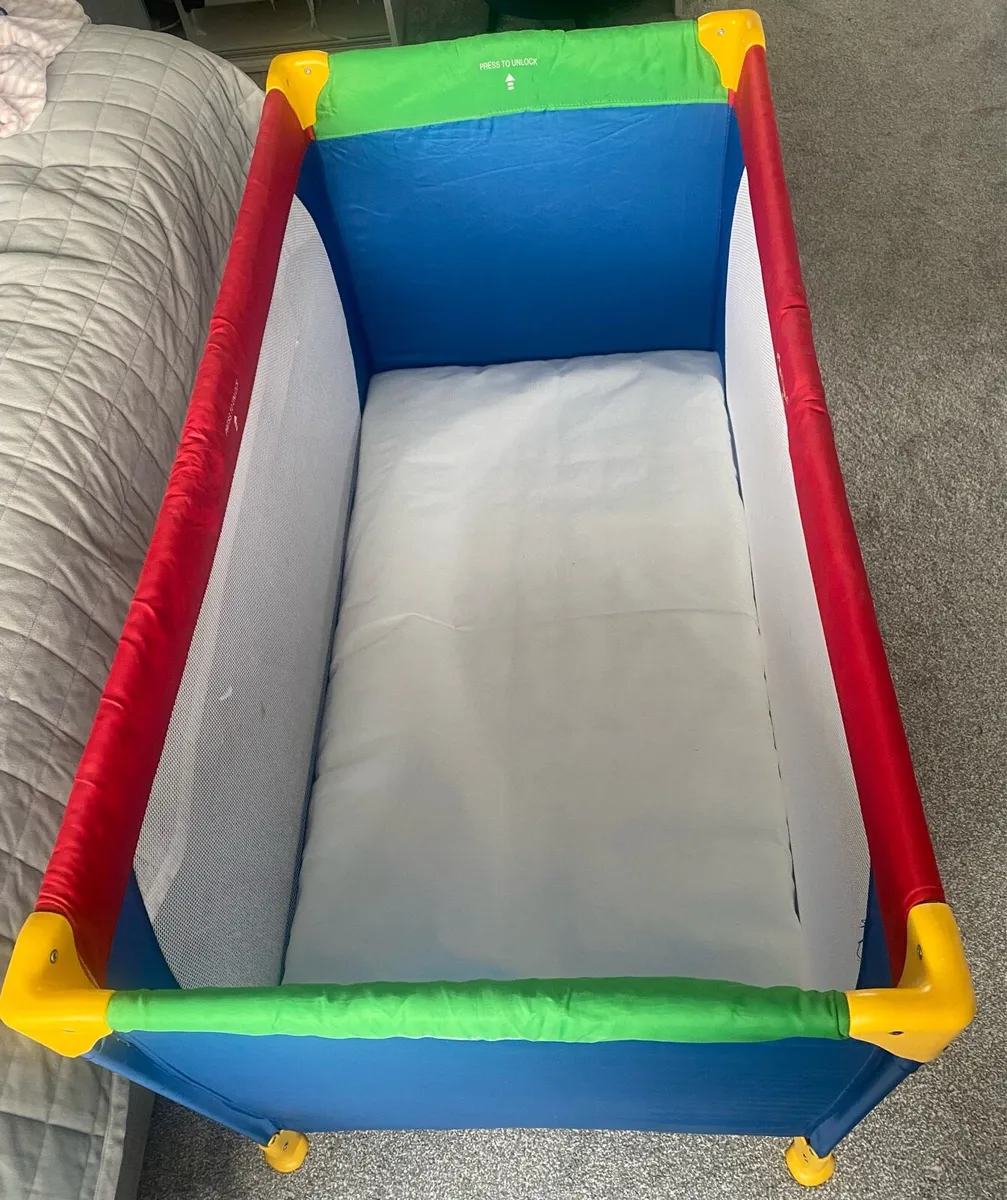 Travel cot & Mattress - Image 3