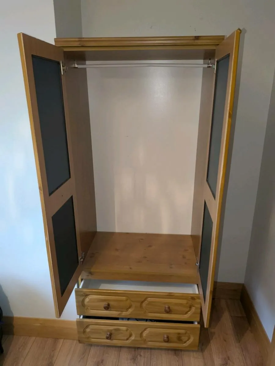 Wardrobe - Image 2