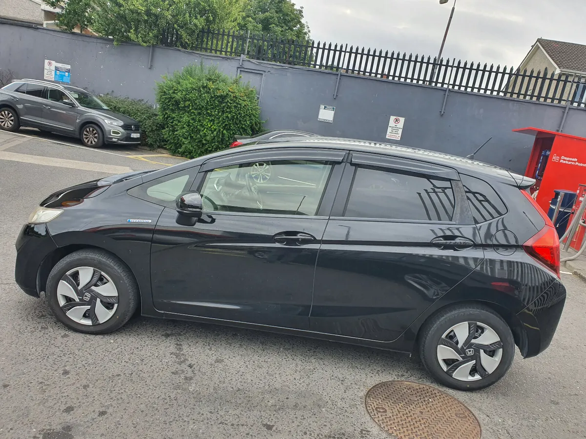 Honda fit hybrid new nct - Image 2