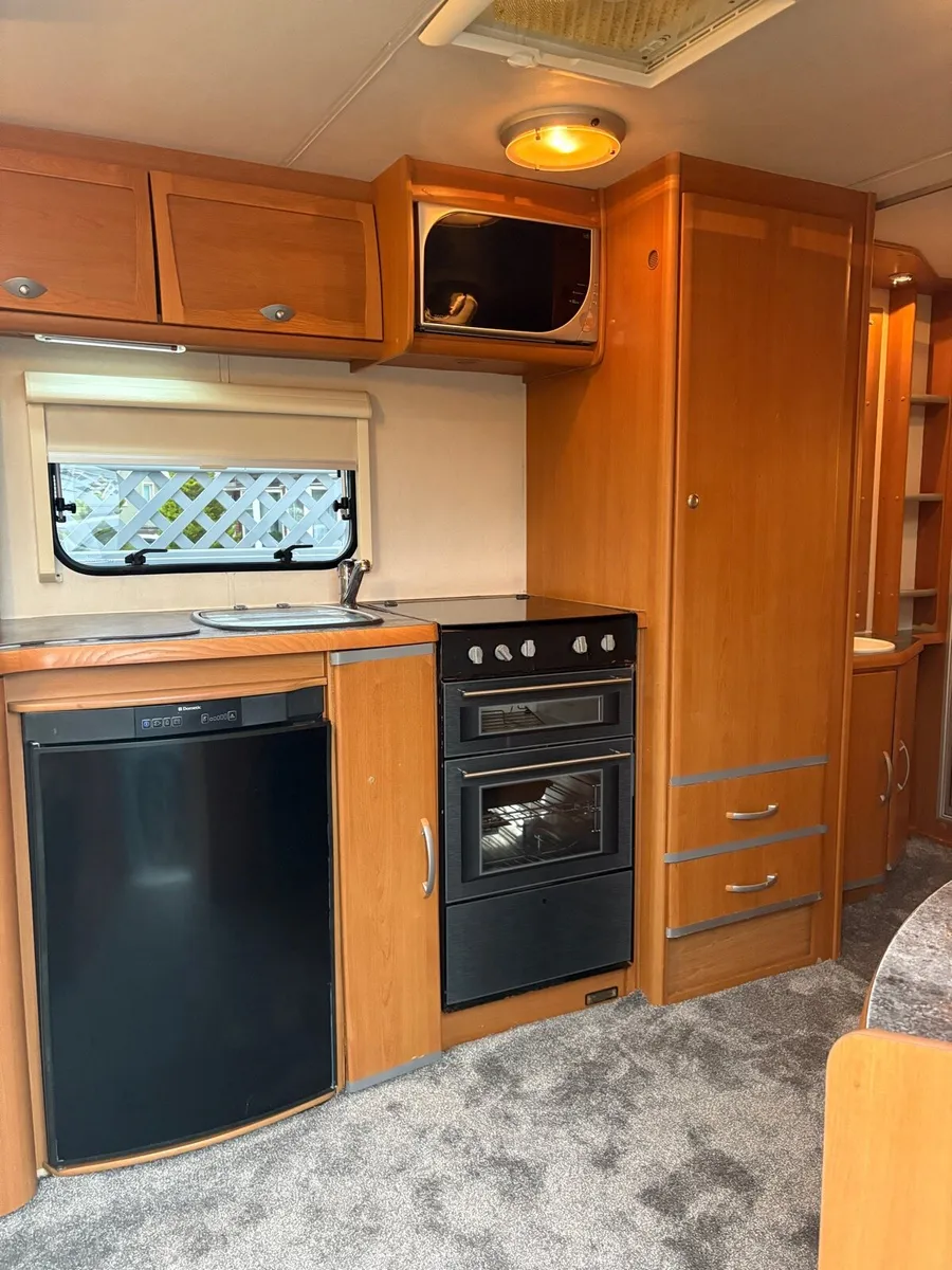 Lunar clubman fixed bed - Image 3