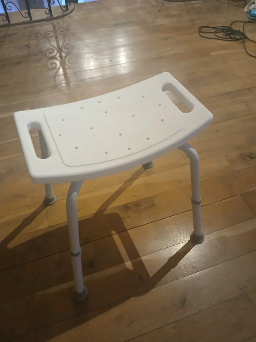 Shower stool - Image 3