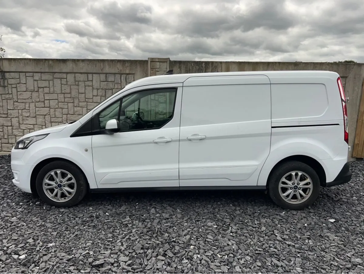 Ford Transit Connect 240 Limited Edition T - Image 4