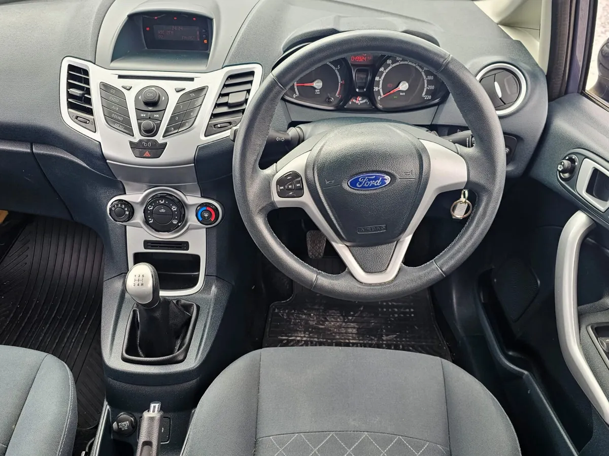 Ford Fiesta 2012 1.2l low miles €4999 no offers - Image 2