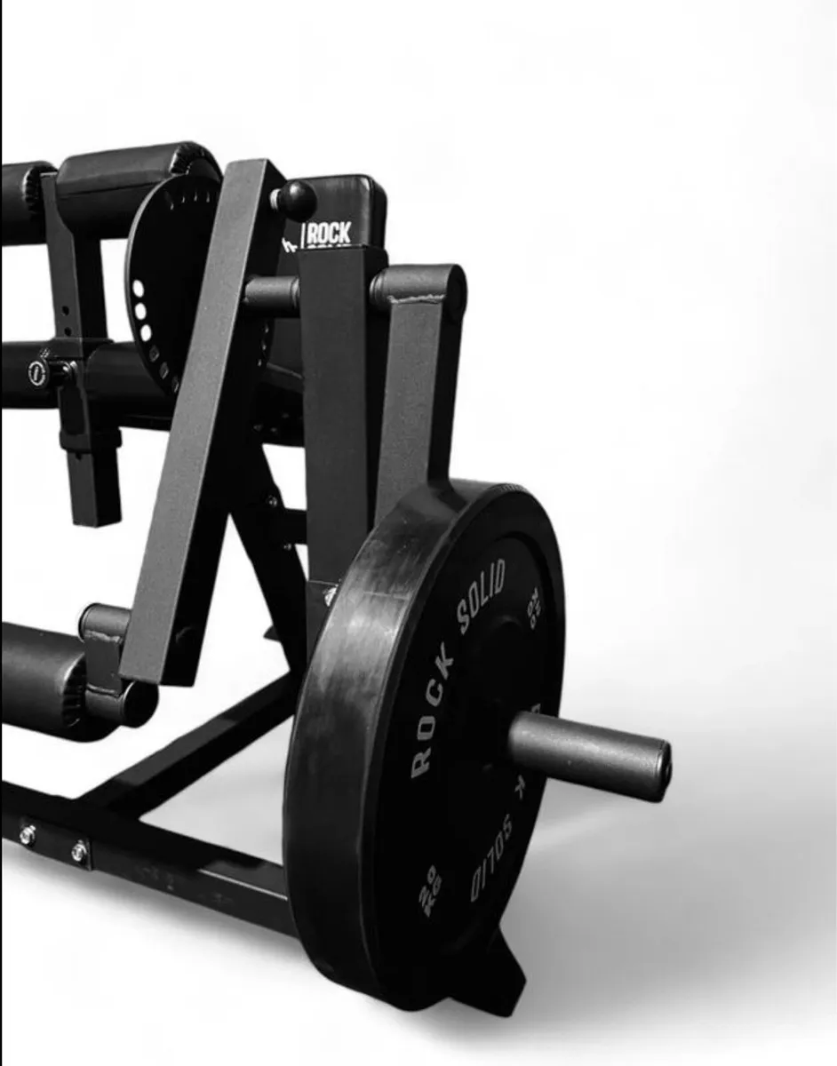 Leg extension and hamstring curl machine (new) - Image 4