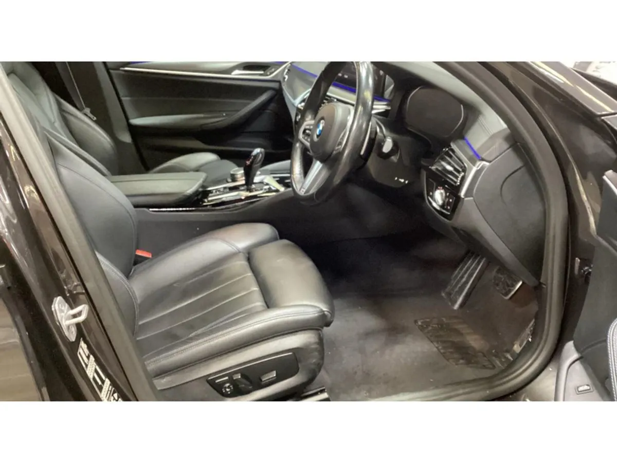 BMW 5 Series Xdrive M Sport Mhev - Image 4