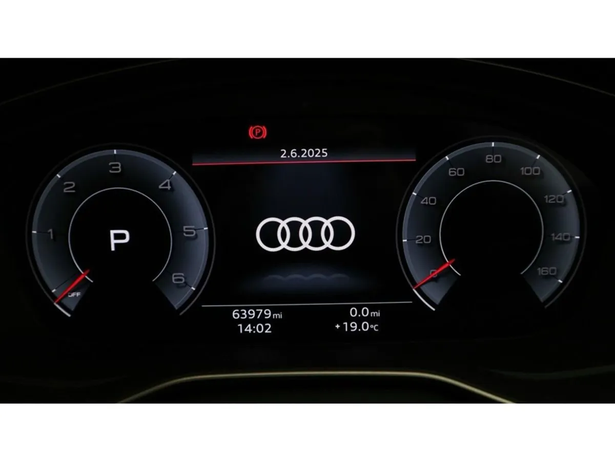 Audi Q5 S Line 40 TDI Mhev QUA - Image 4