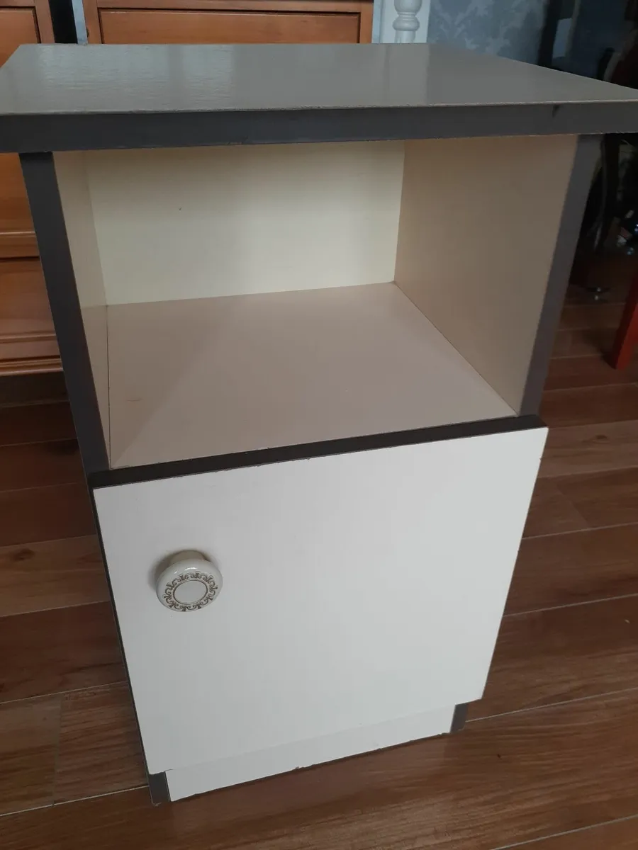 Bedside Lockers - Image 4