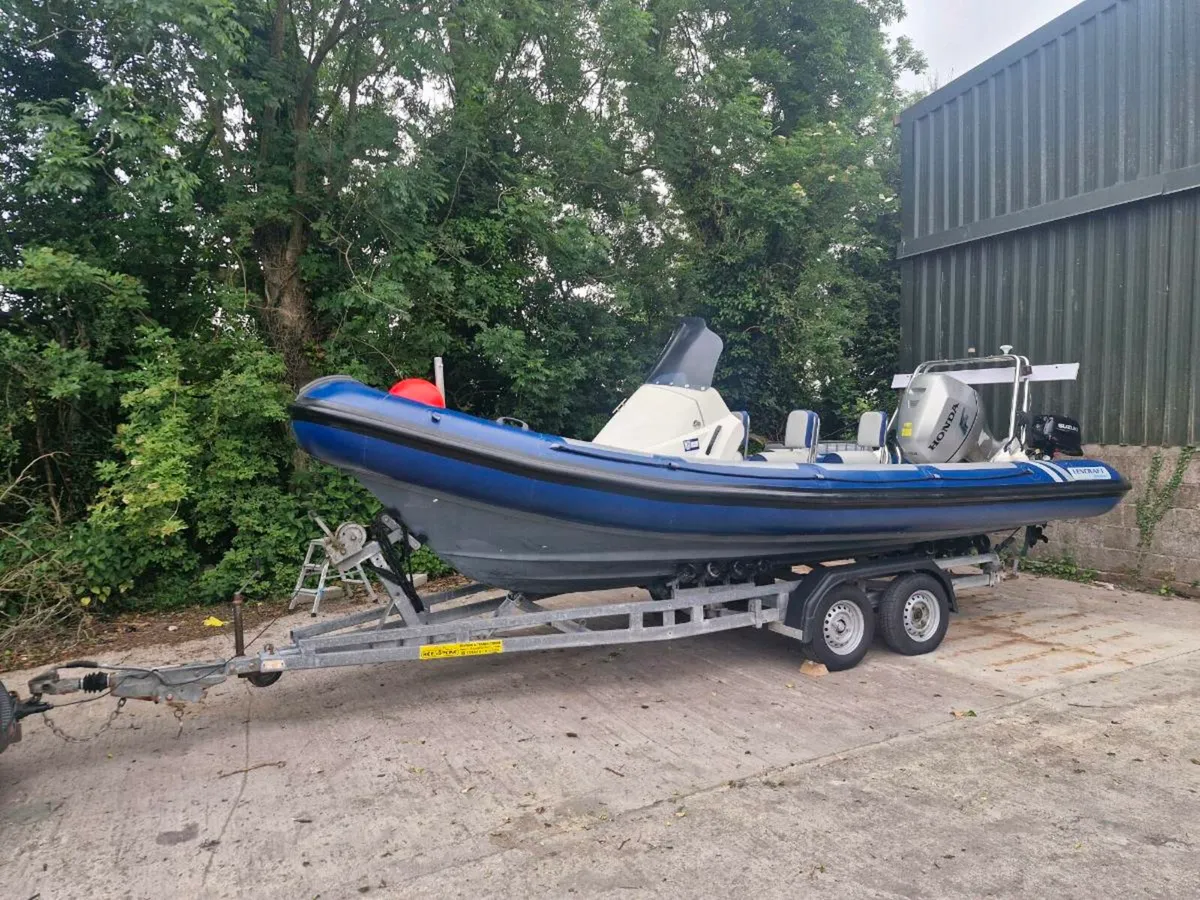 Boat - Image 1