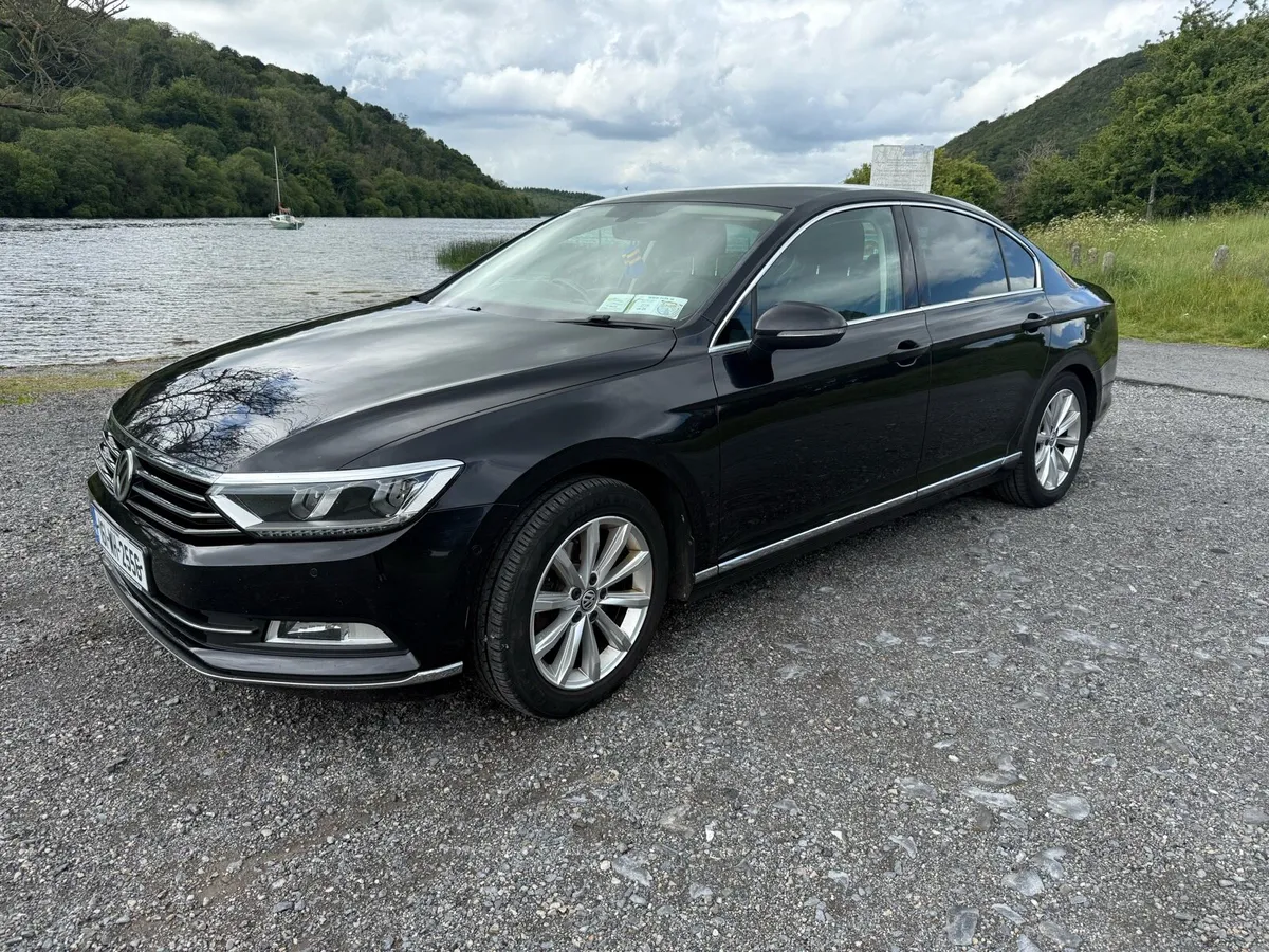 Volkswagen 2.0 Highline Passat - Image 1