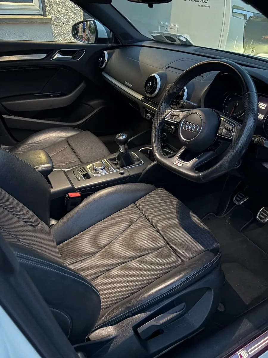 Audi A3 2017 - Image 3