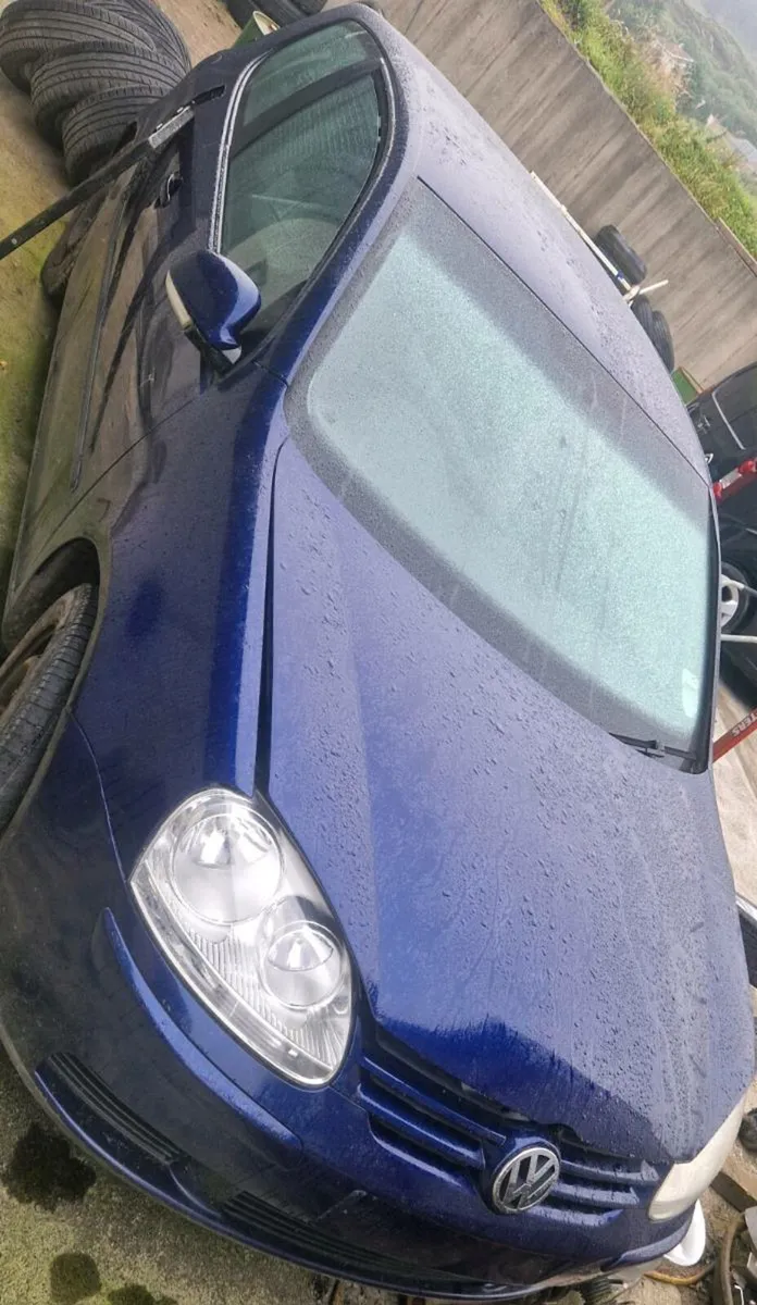 Vw golf for breaking - Image 1