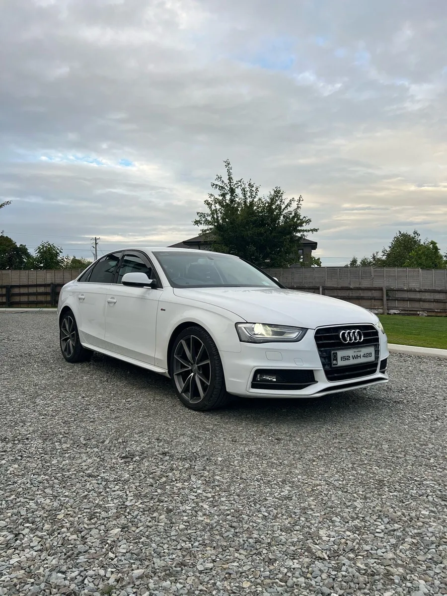 2015 Audi A4 - Image 2