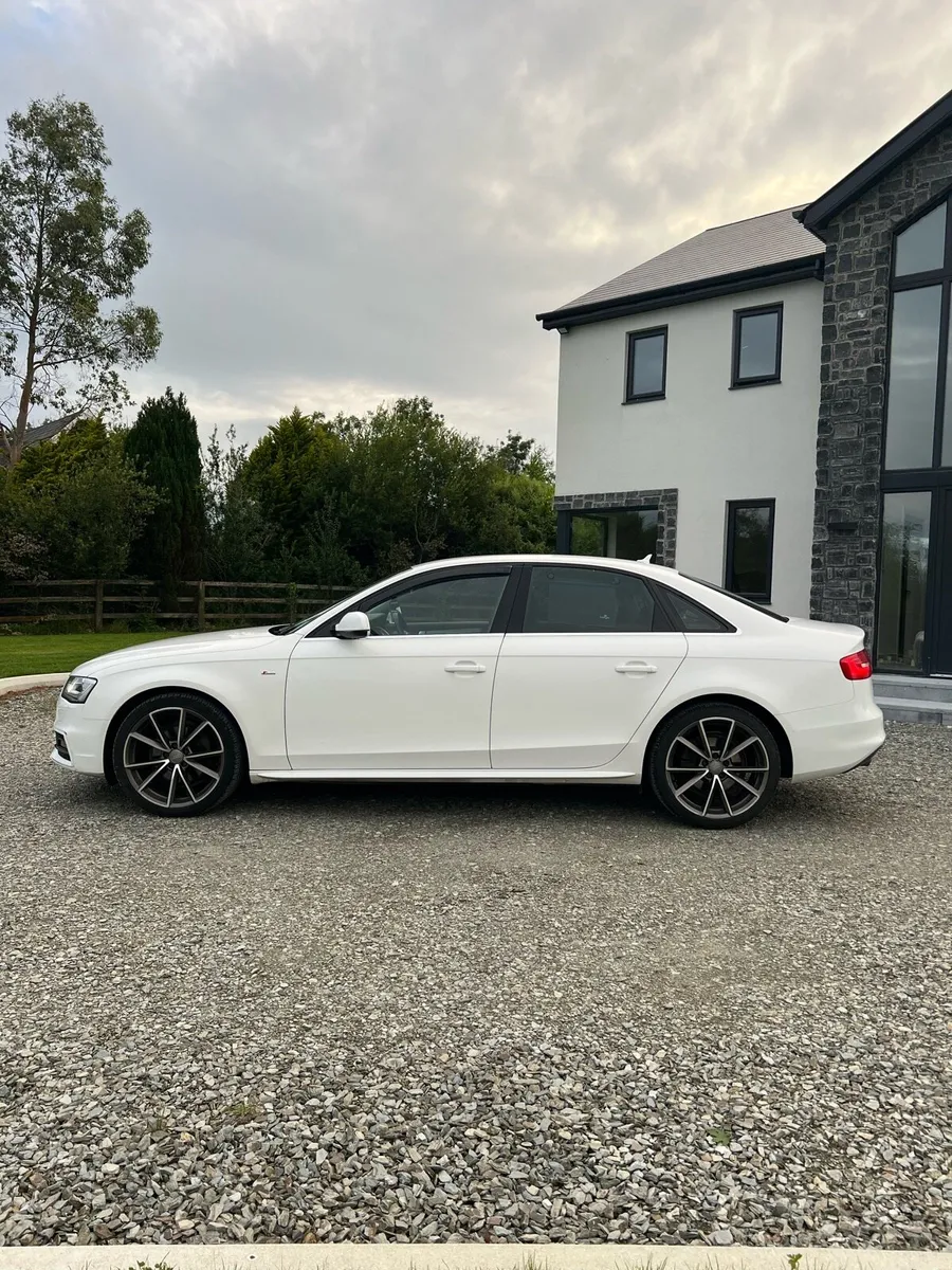 2015 Audi A4 - Image 4