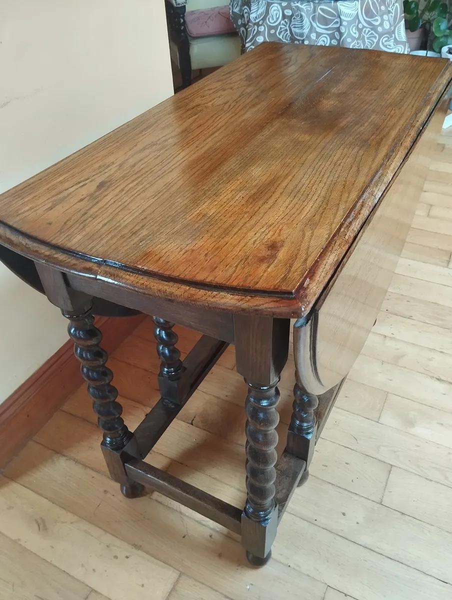 Antique table - Image 4