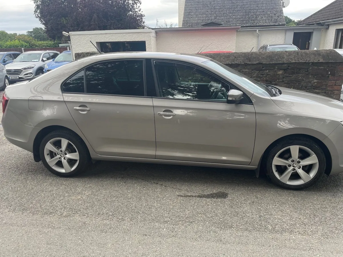 Skoda Rapid Ambition 1.4 Diesel 2018 - Image 3