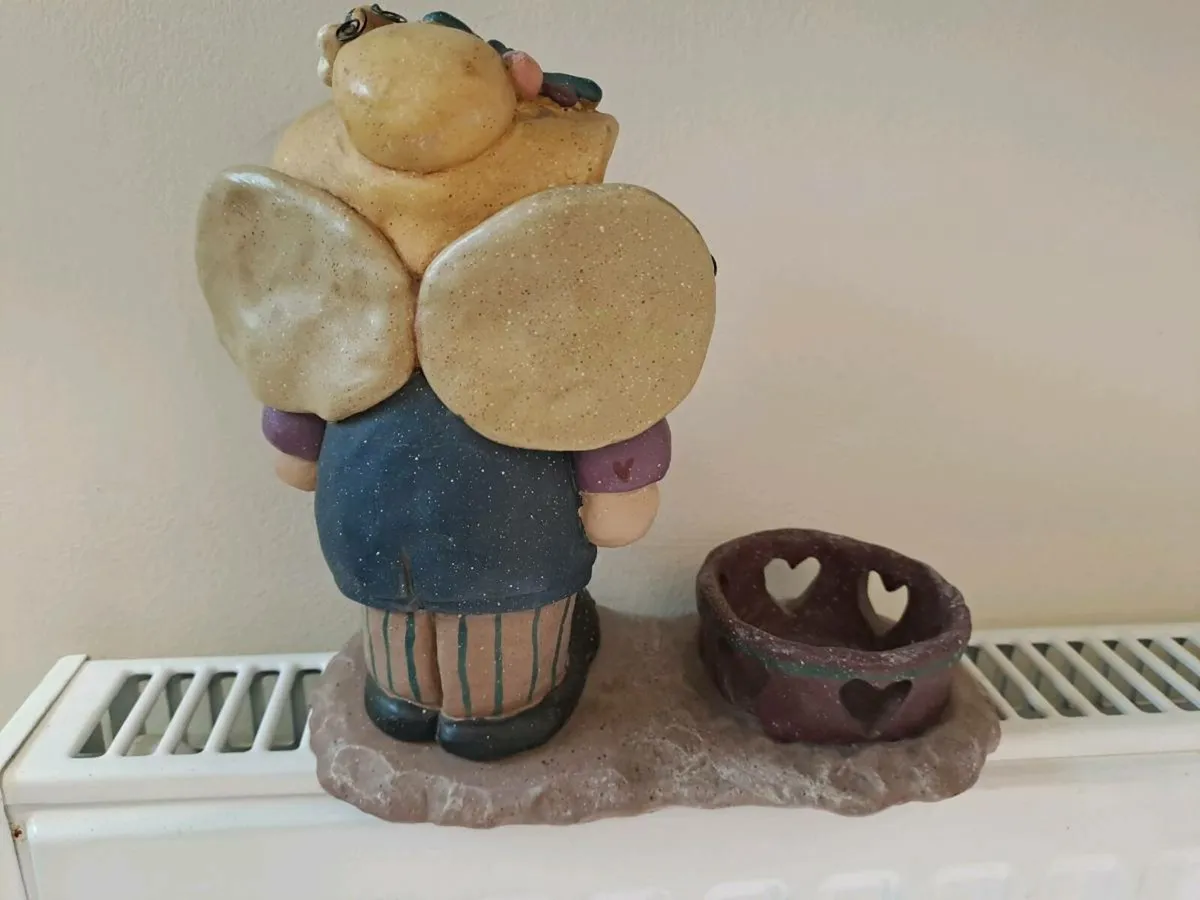 Crazy Mountain bee keeper candle holder - Image 4