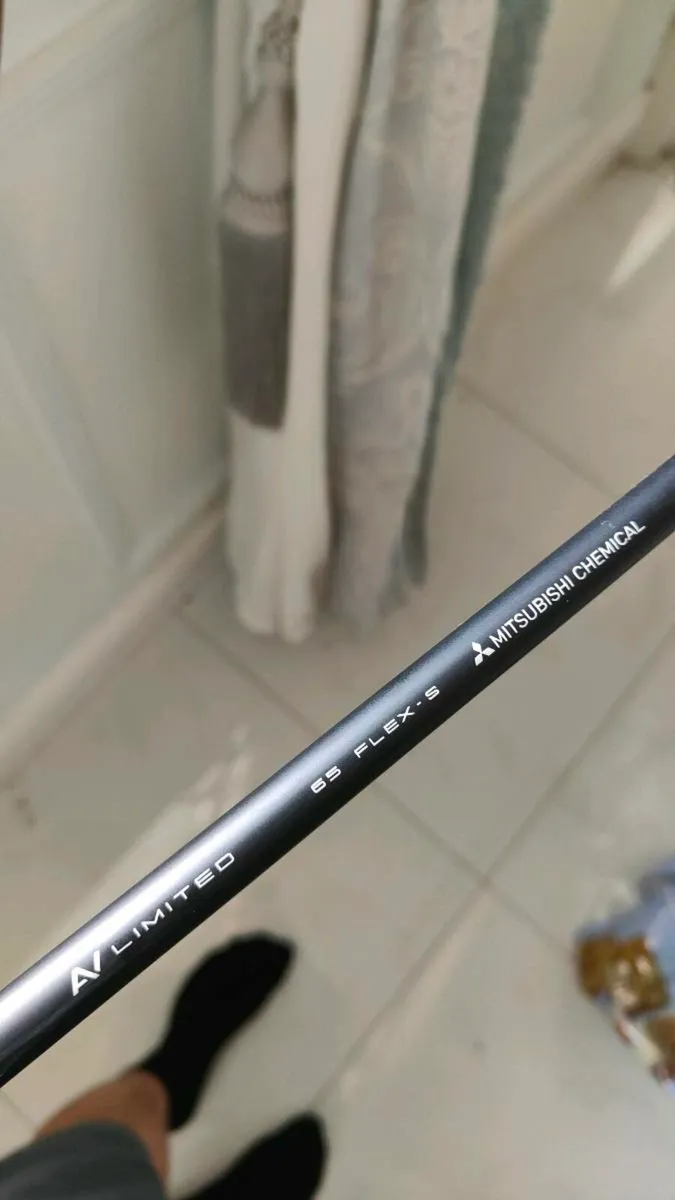 TaylorMade Sim 2 Max Driver RH 9 Stiff - Image 3