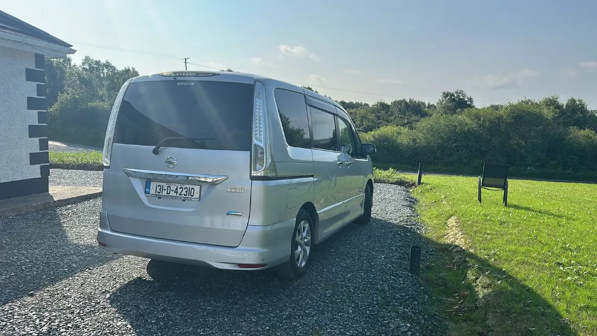 Nissan Serena 2013 - Image 1