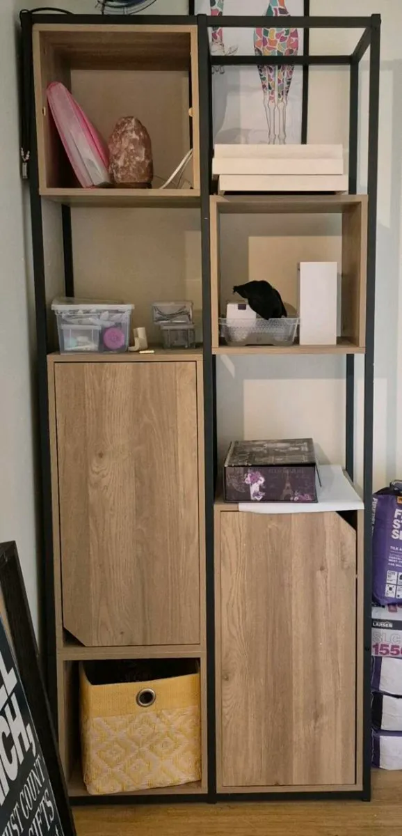Storage unit - Image 2