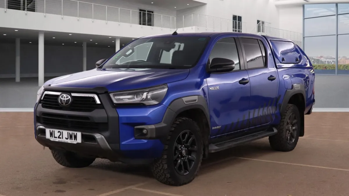 Toyota Hilux 2021 2.8 Invincible x  €30995+Vat/Vrt - Image 2