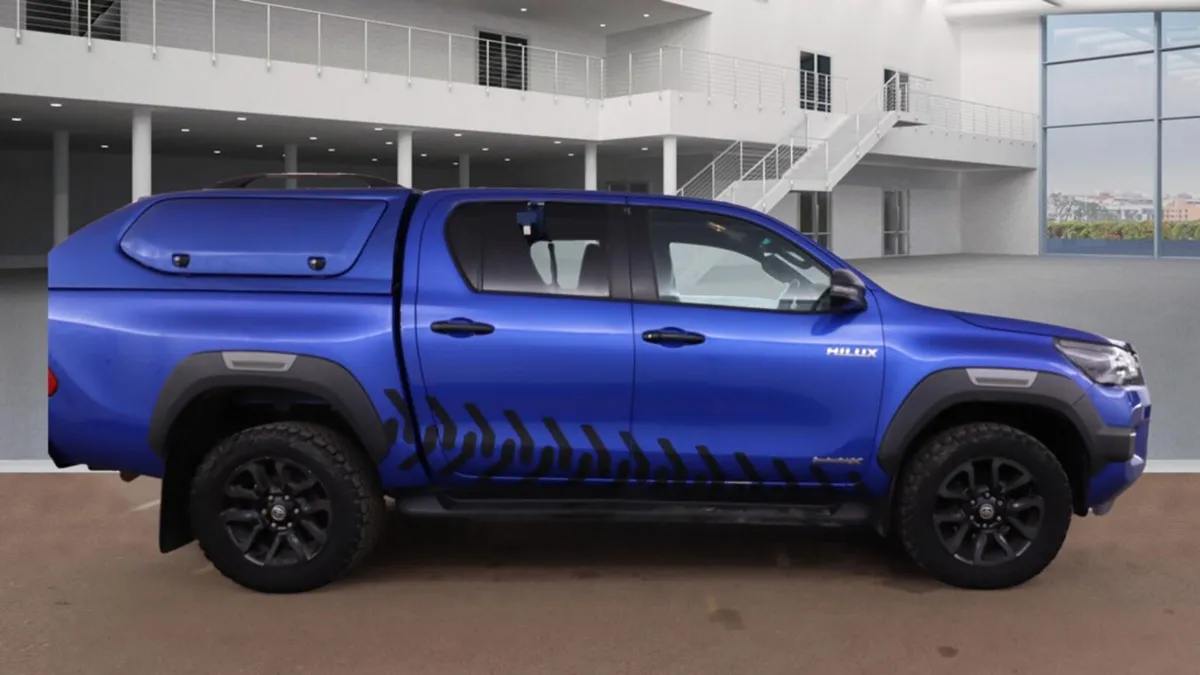 Toyota Hilux 2021 2.8 Invincible x  €30995+Vat/Vrt - Image 4