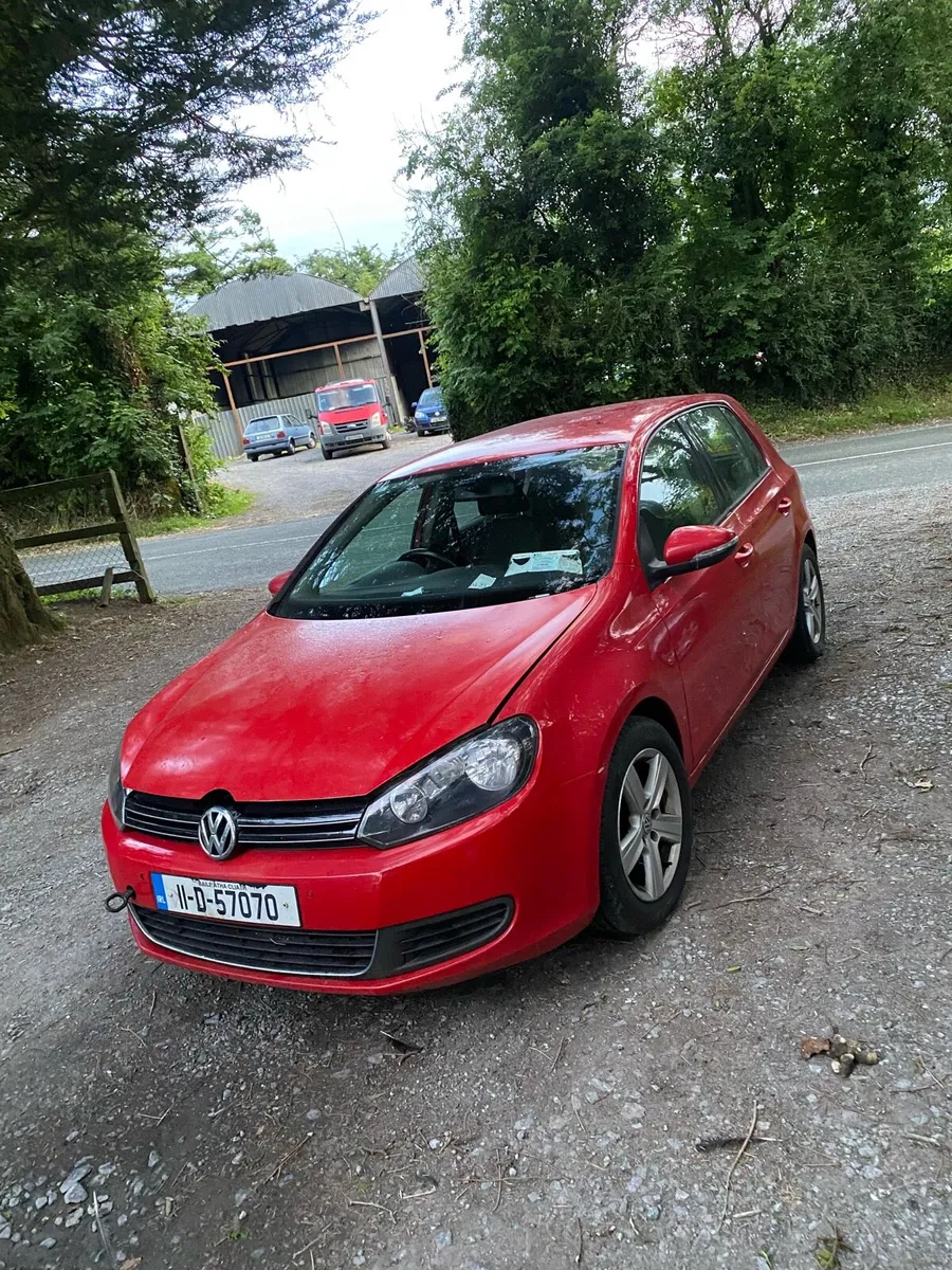 2011 Volkswagen Golf 1.6 tdi - Image 3